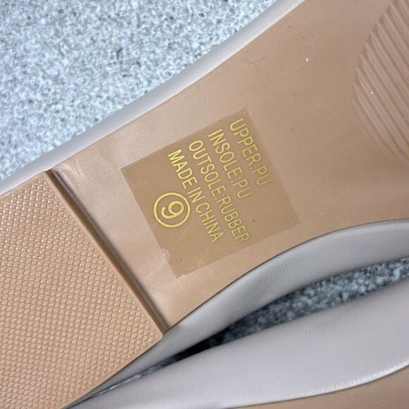 Journee Collection VIKA Vegan Leather Pointed Flats Shoes Size 9 JC - Picture 8 of 8